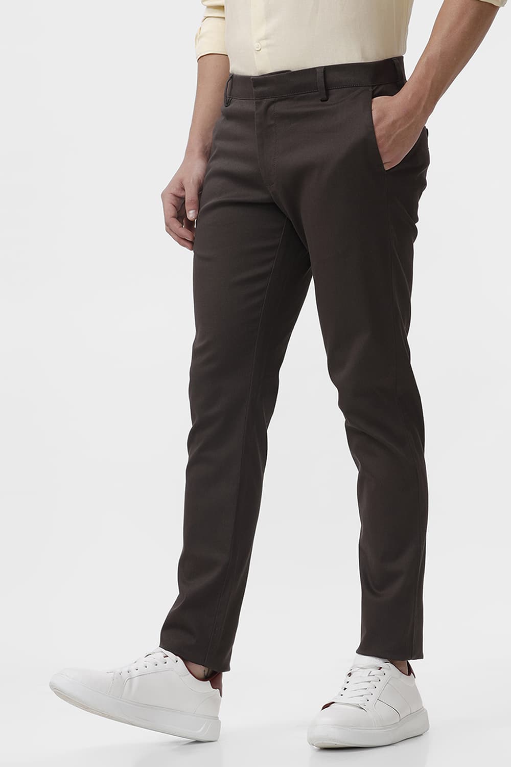 TAPERED FIT COTTON STRETCH DOBBY TROUSER