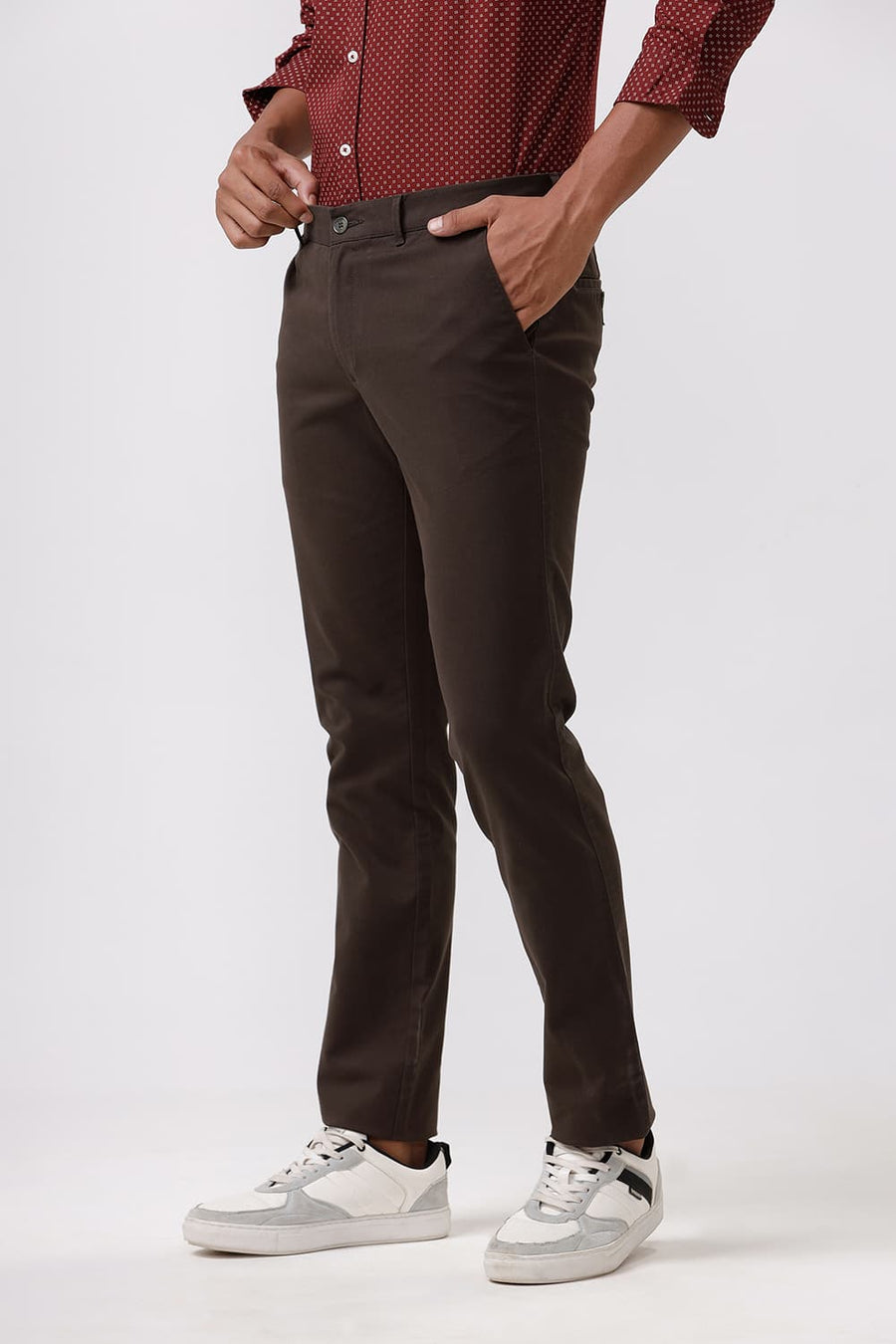 BASICS TAPERED FIT BELUGA COFFEE COTTON STRETCH DOBBY TROUSER