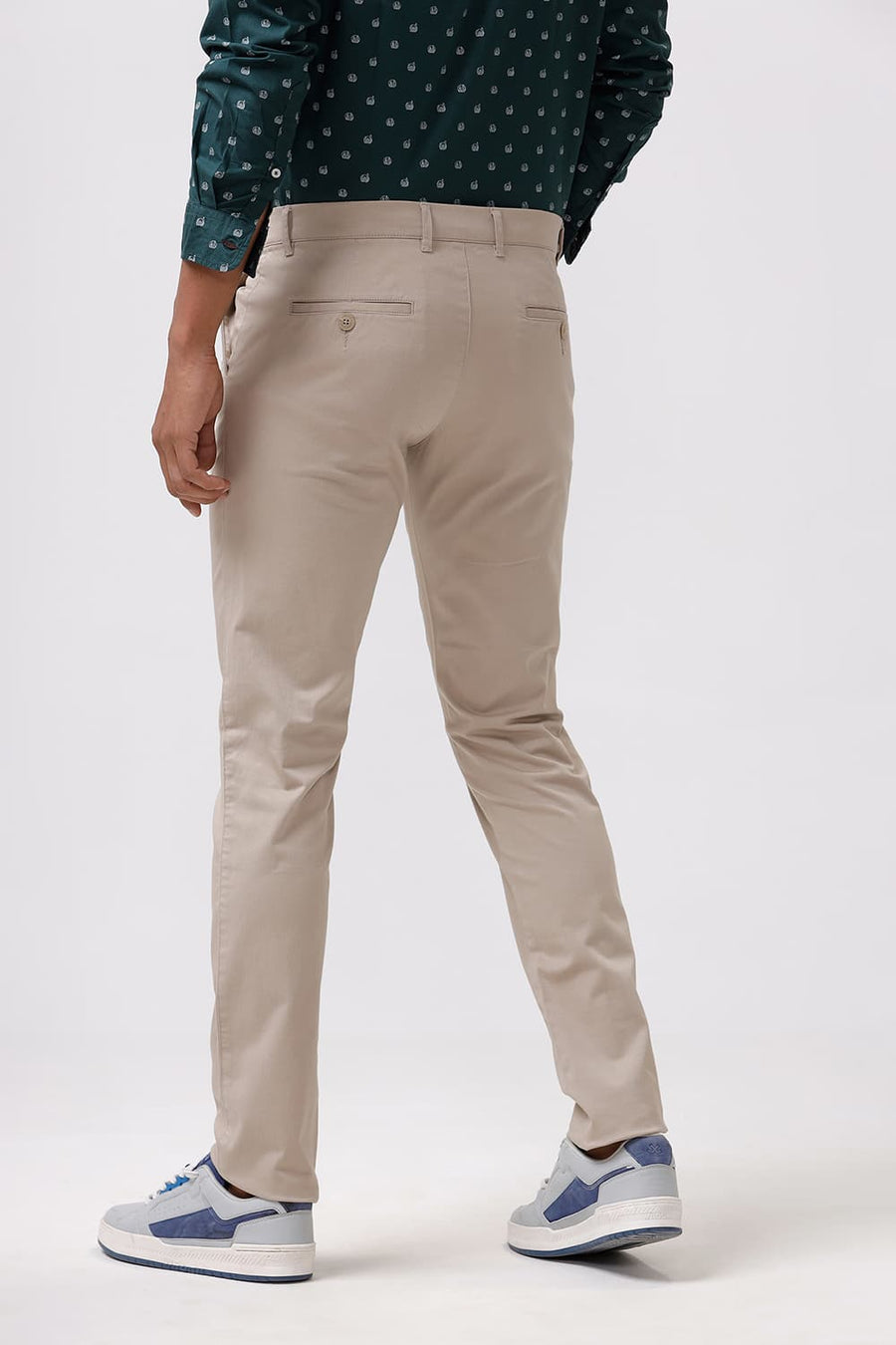 BASICS TAPERED FIT HUMUS BROWN COTTON STRETCH DOBBY TROUSER