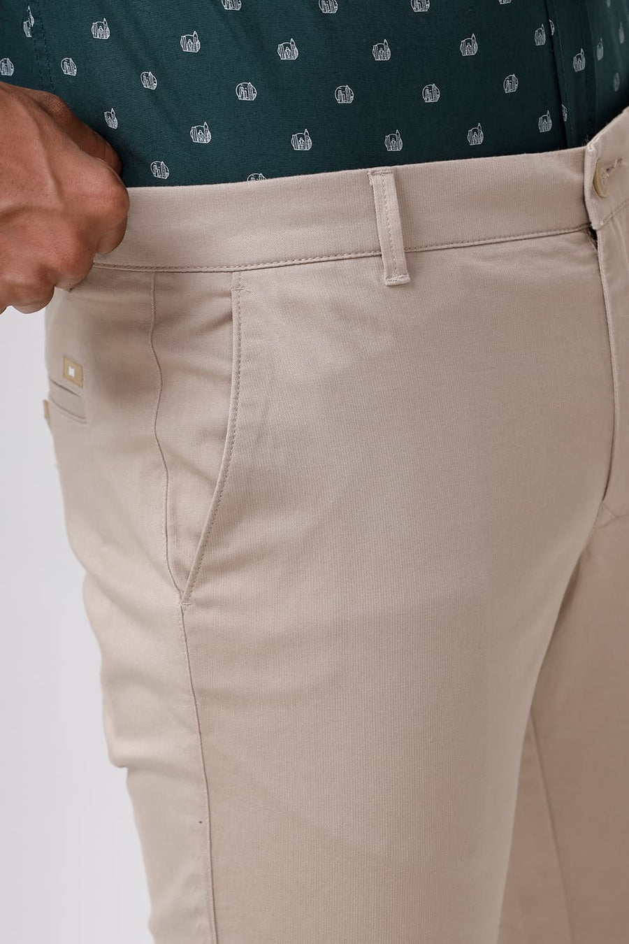 BASICS TAPERED FIT HUMUS BROWN COTTON STRETCH DOBBY TROUSER