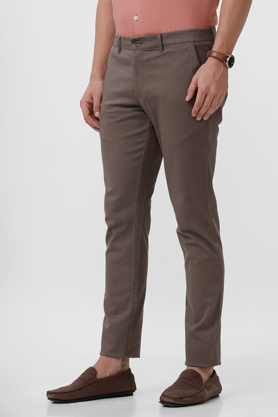 BASICS TAPERED FIT MOREL BROWN COTTON STRETCH DOBBY TROUSER