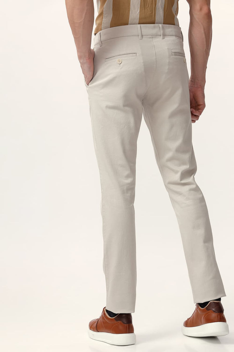 BASICS TAPERED FIT CASTLE WALL BEIGE COTTON STRETCH DOBBY TROUSER