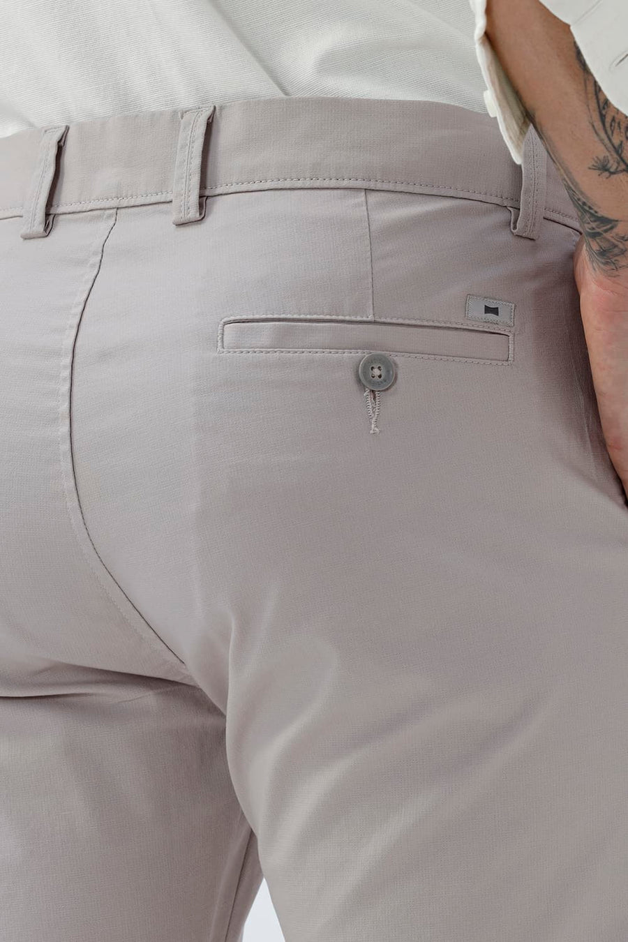 BASICS TAPERED FIT GRAY DAZE BROWN COTTON STRETCH STRUCTURE TROUSER