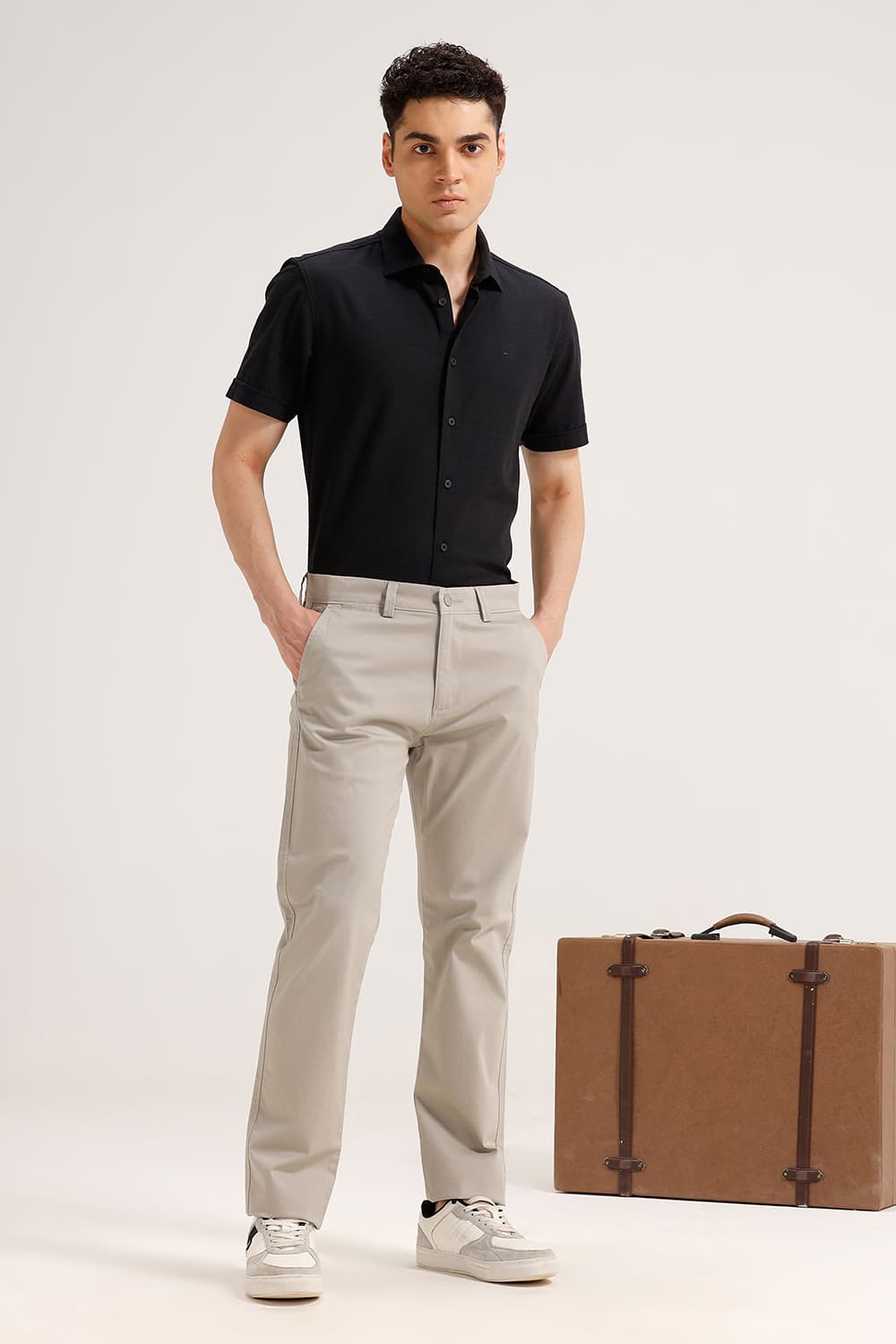 TAPERED FIT COTTON STRETCH TROUSER