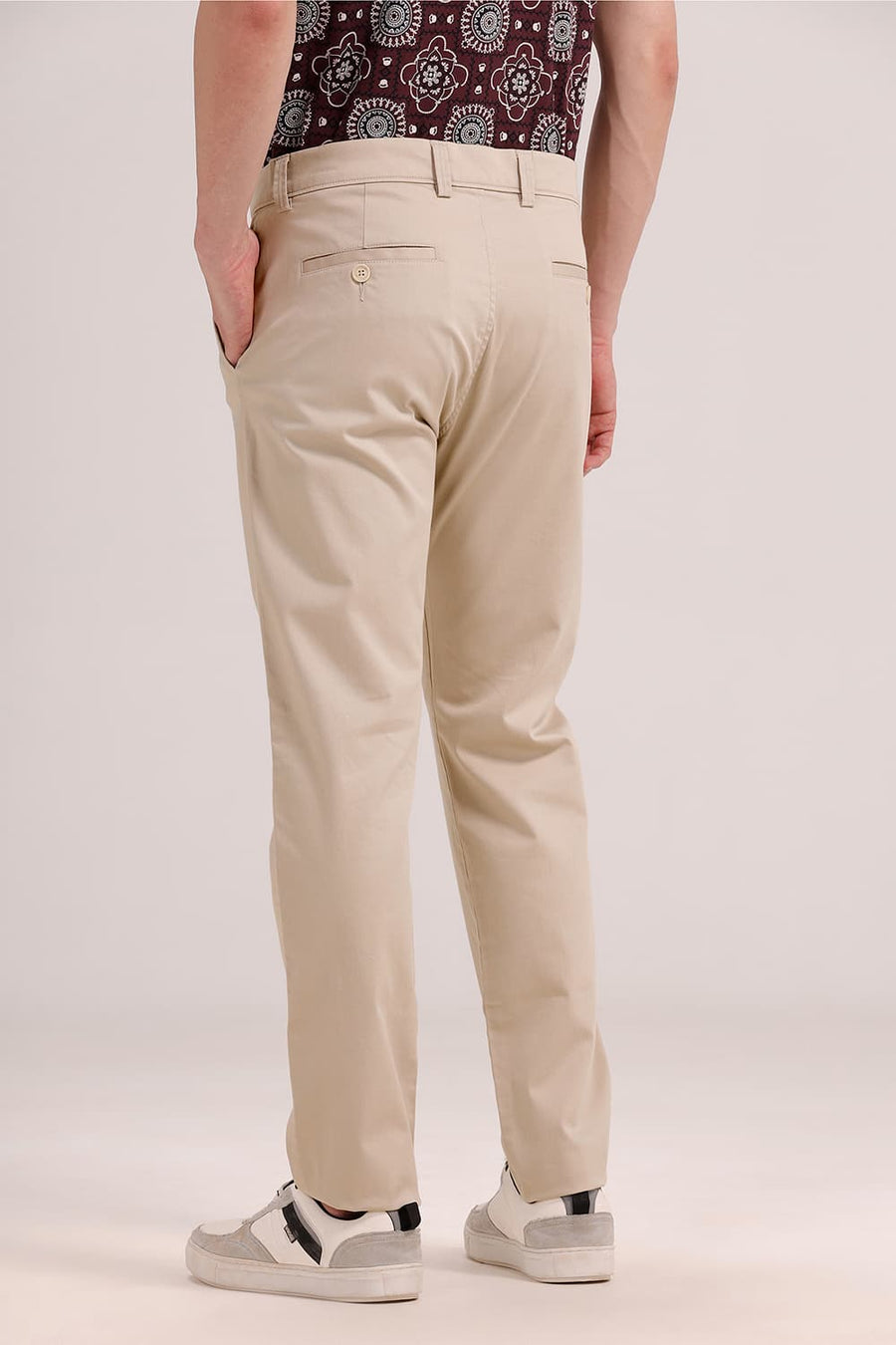 BASICS TAPERED FIT OYASTER BEIGE COTTON STRETCH TROUSER