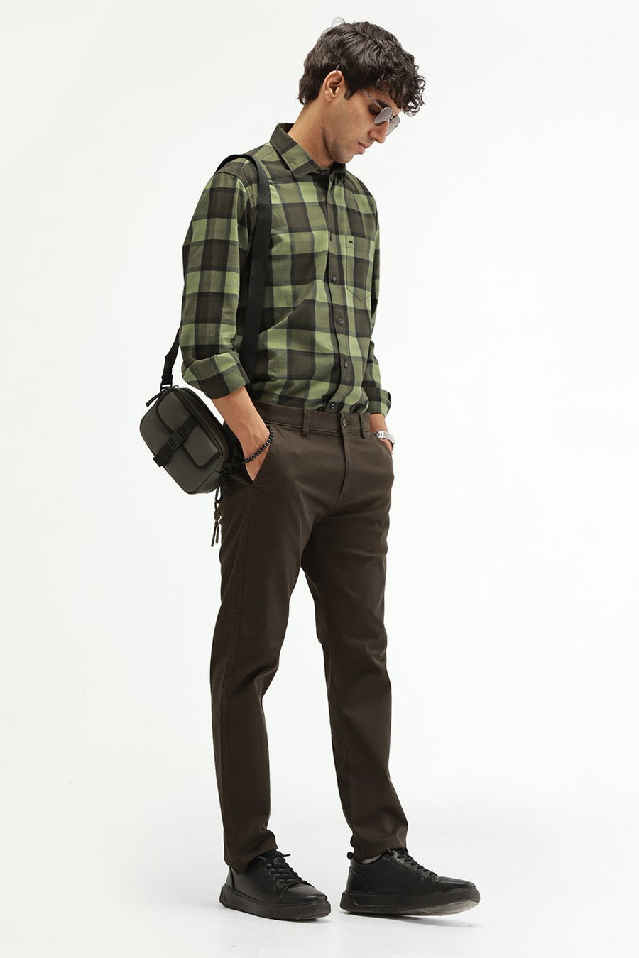 BASICS TAPERED FIT FOREST NIGHT OLIVE COTTON STRETCH STRUCTURE TROUSER