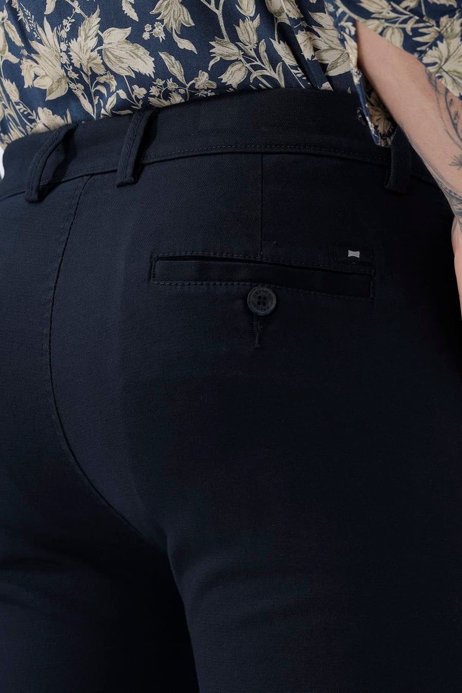 BASICS TAPERED FIT  COTTON STRETCH STRUCTURE TROUSER