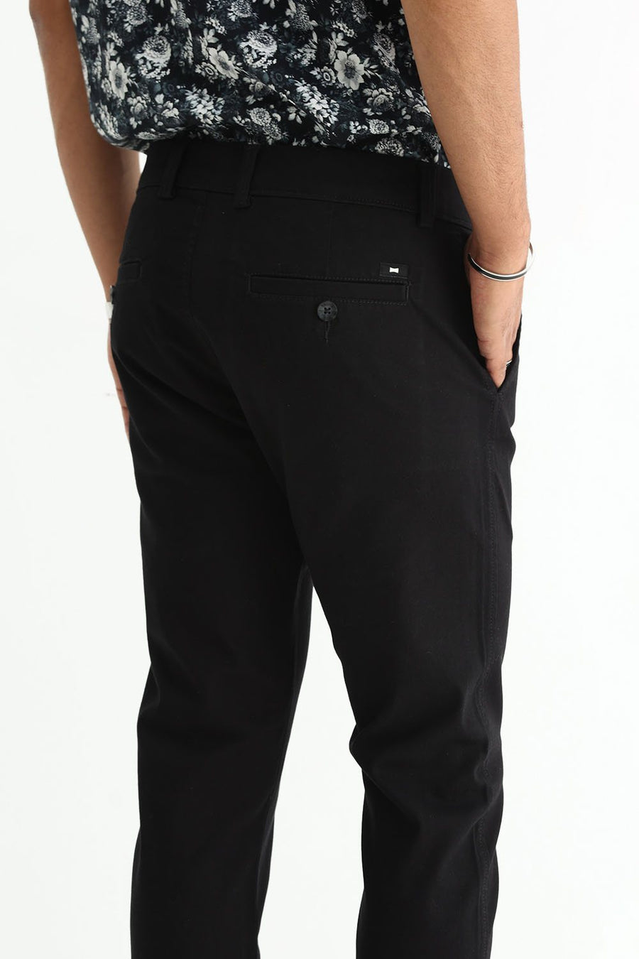 BASICS TAPERED FIT  COTTON STRETCH STRUCTURE TROUSER