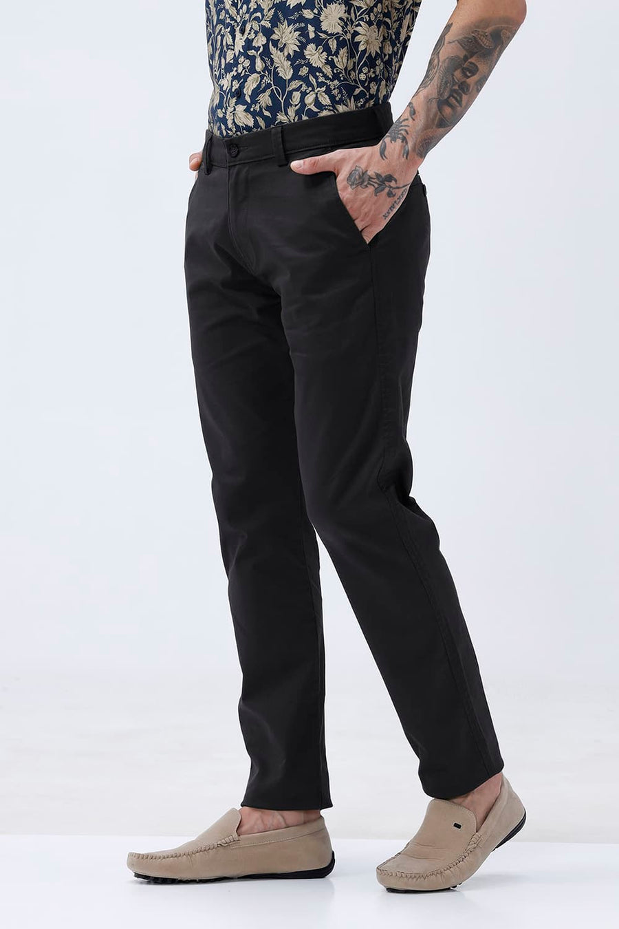 BASICS TAPERED FIT  COTTON STRETCH STRUCTURE TROUSER