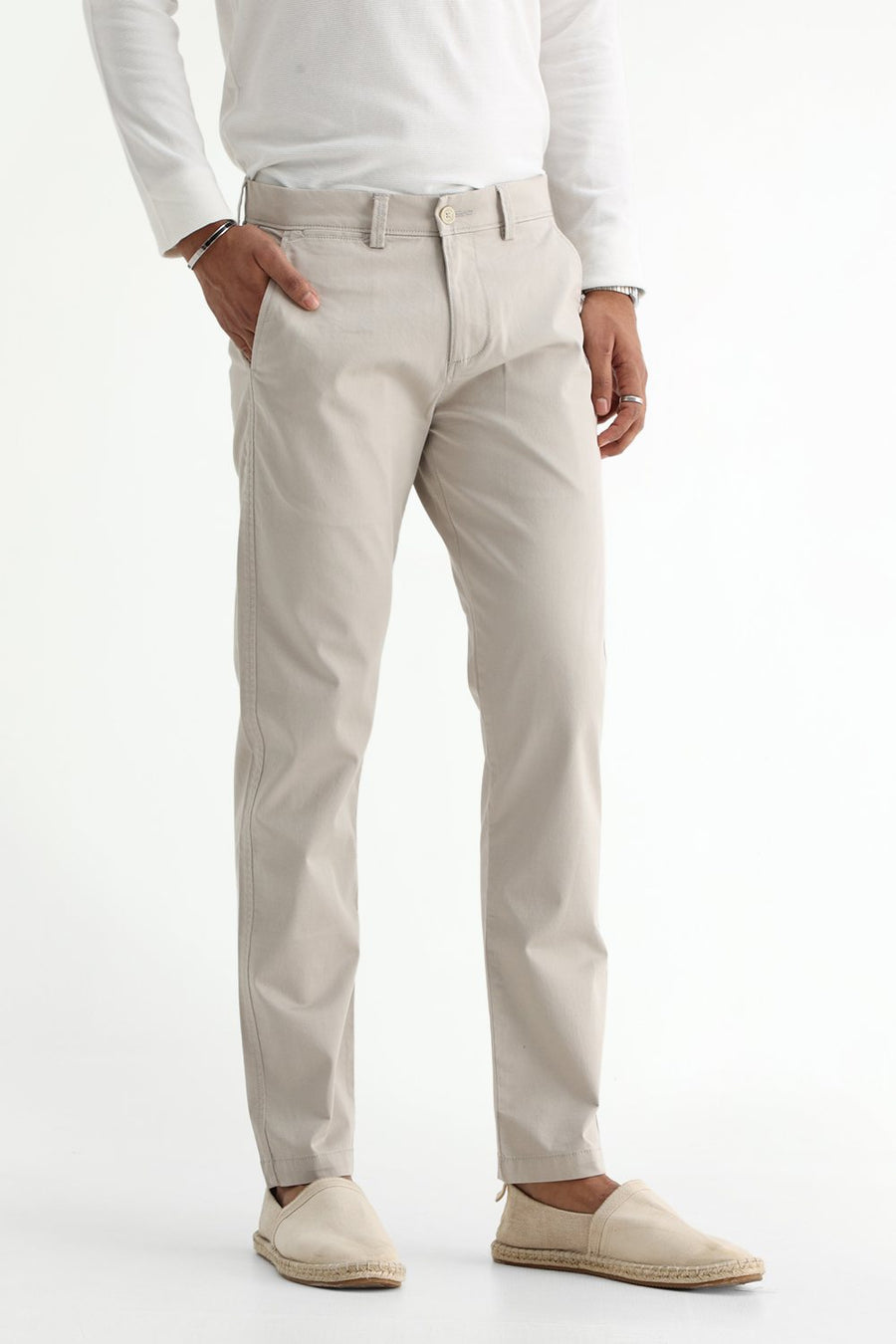 BASICS TAPERED FIT SILVER BEIGE COTTON STRETCH STRUCTURE TROUSER