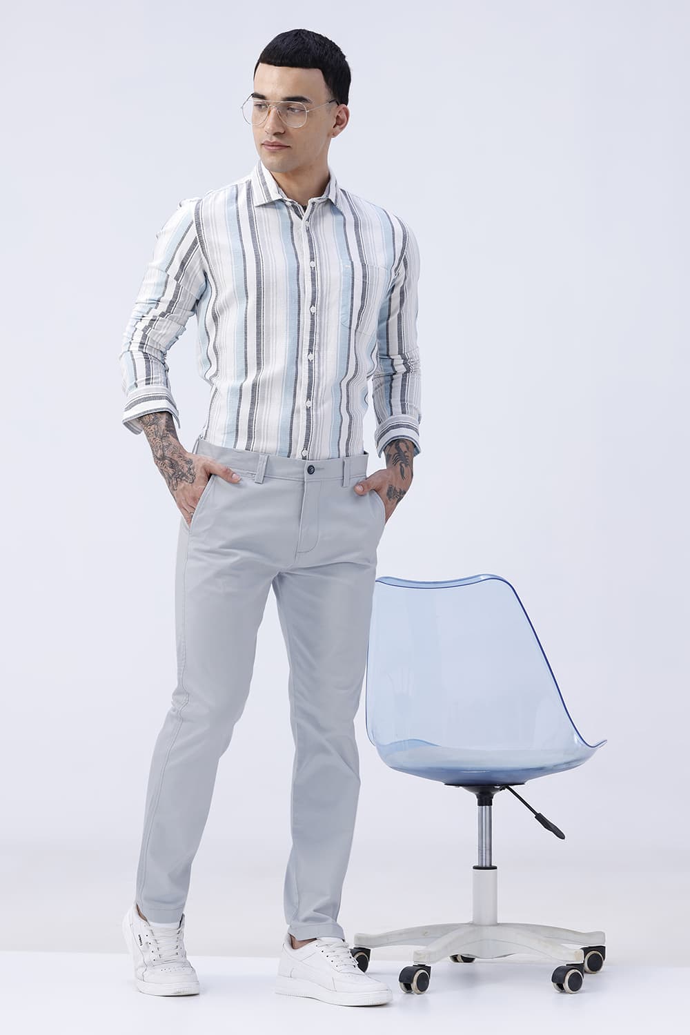 BASICS TAPERED FIT SECRET SPACES BLUE COTTON STRETCH STRUCTURE TROUSER