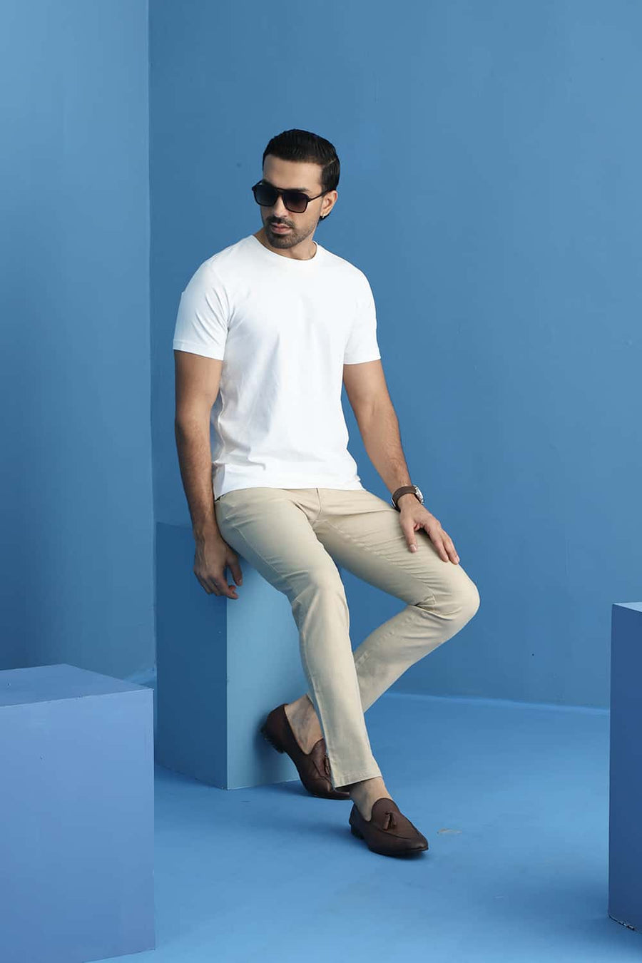 BASICS TAPERED FIT NOMAD KHAKI COTTON STRETCH STRUCTURE TROUSER