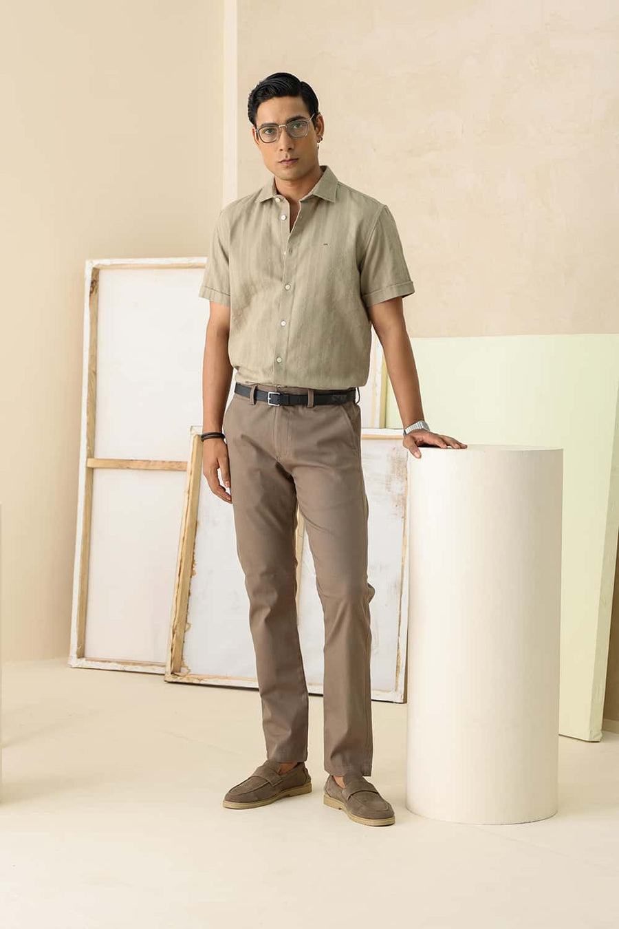 BASICS TAPERED FIT SHITAKE BROWN COTTON STRETCH STRUCTURE TROUSER
