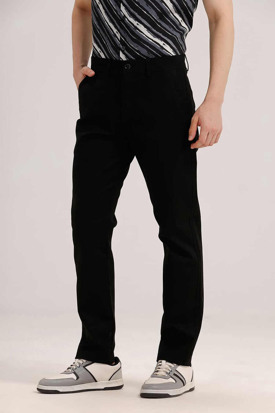 BASICS TAPERED FIT CAVIAR BLACK COTTON STRETCH STRUCTURE TROUSER