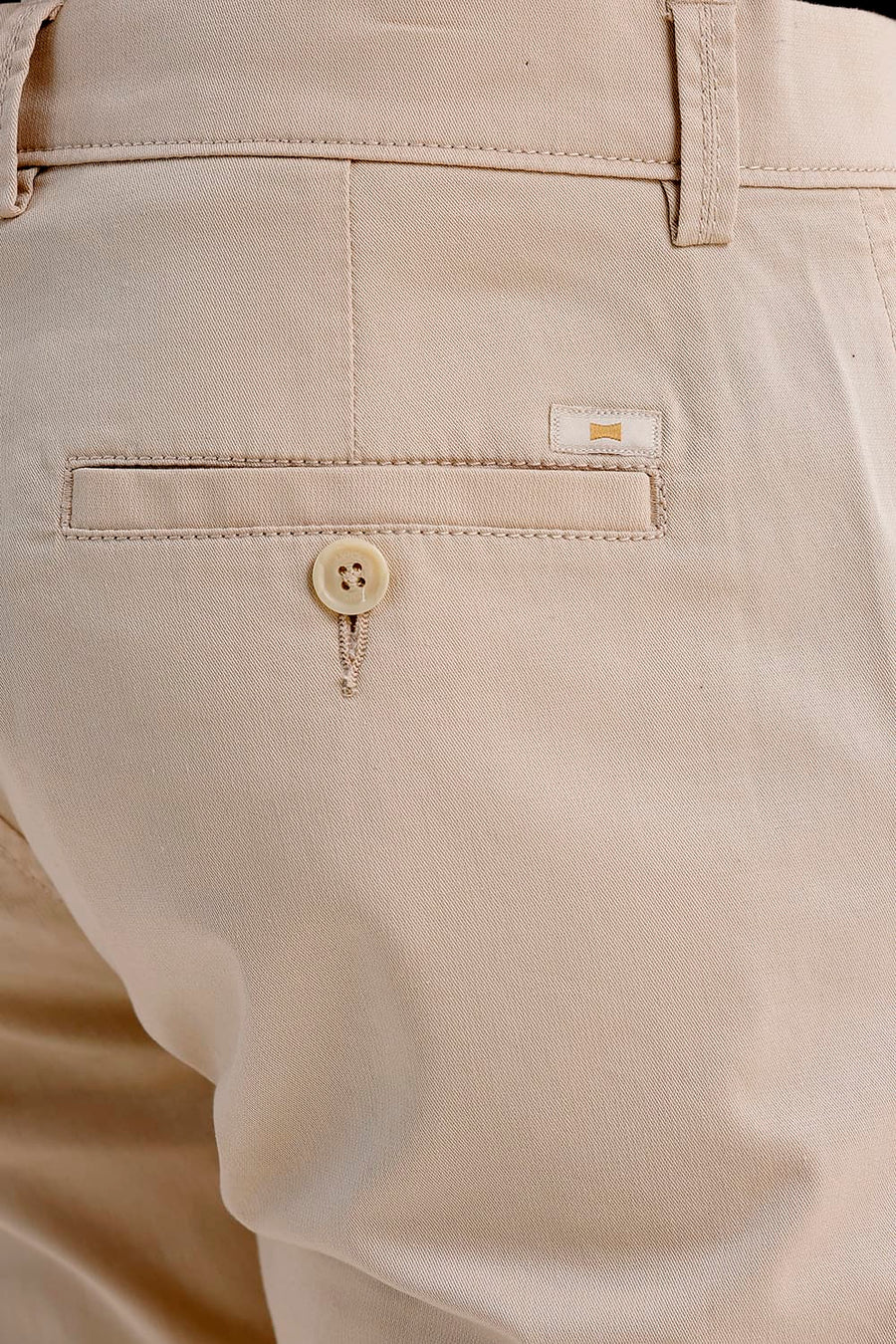 BASICS TAPERED FIT CREME BRULEE BEIGE COTTON STRETCH STRUCTURE TROUSER