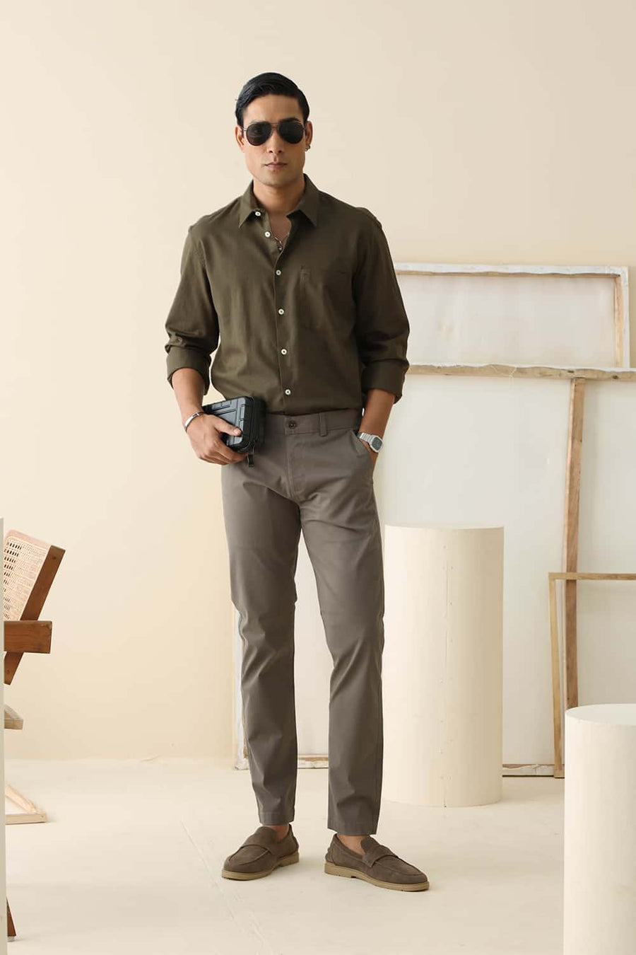 BASICS TAPERED FIT GRAY VELVET OLIVE COTTON STRETCH STRUCTURE TROUSER