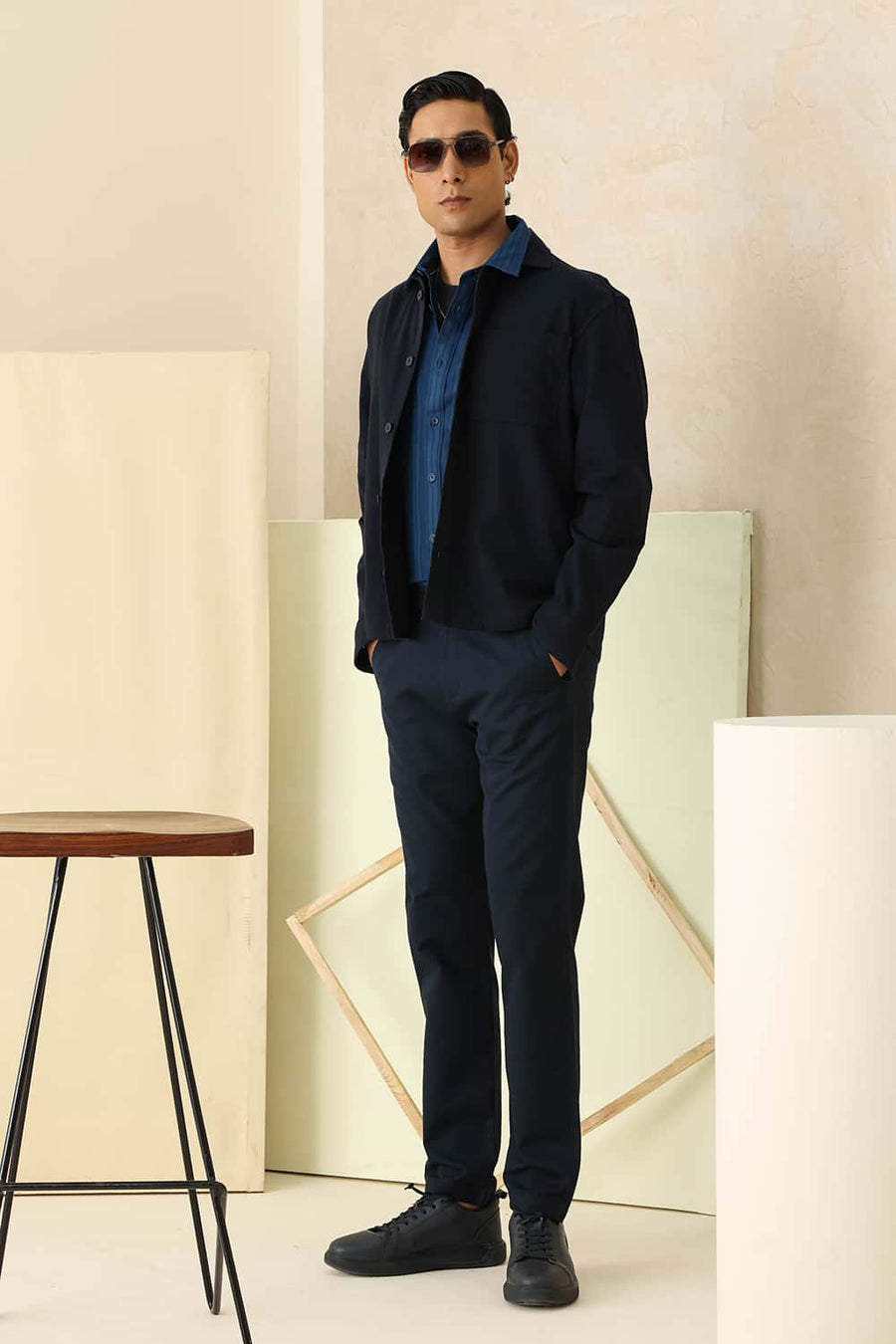 BASICS TAPERED FIT BLUEBERRY NAVY COTTON TENCEL STRETCH STRUCTURE TROUSER