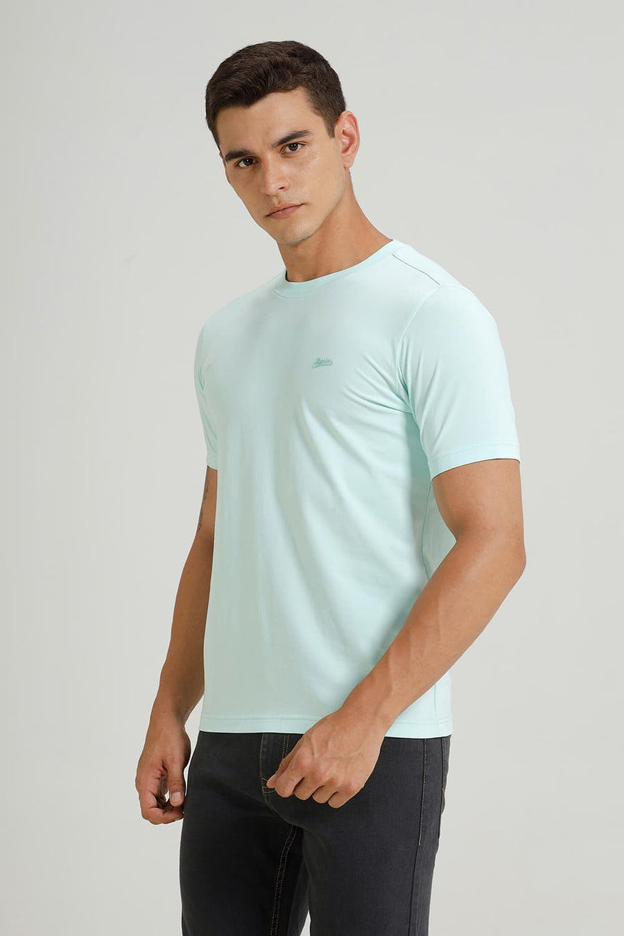 BASICS REGULAR FIT FAIR AQUA COTTON STRETCH CREW T-SHIRT