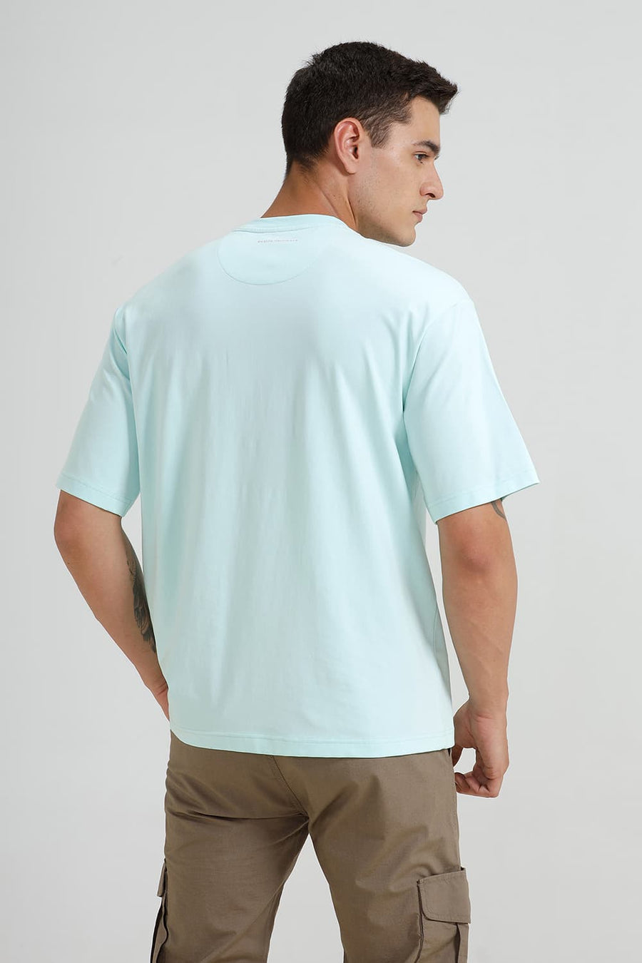 BASICS RELAXED FIT FAIR AQUA COTTON STRETCH CREW T-SHIRT