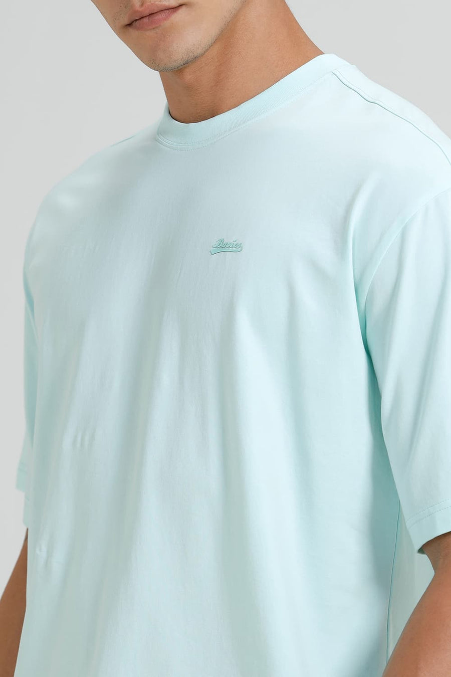 BASICS RELAXED FIT FAIR AQUA COTTON STRETCH CREW T-SHIRT