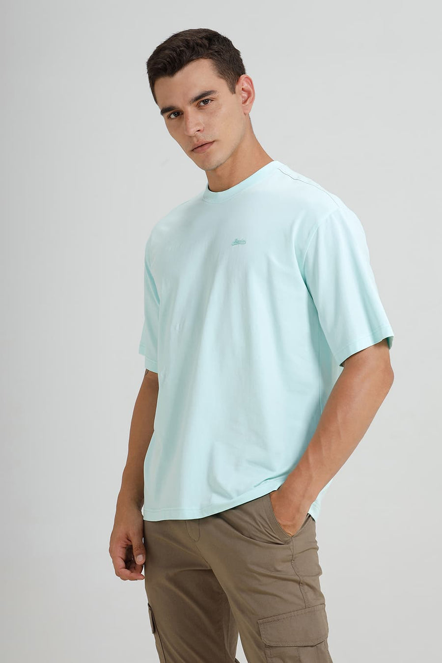 BASICS RELAXED FIT FAIR AQUA COTTON STRETCH CREW T-SHIRT
