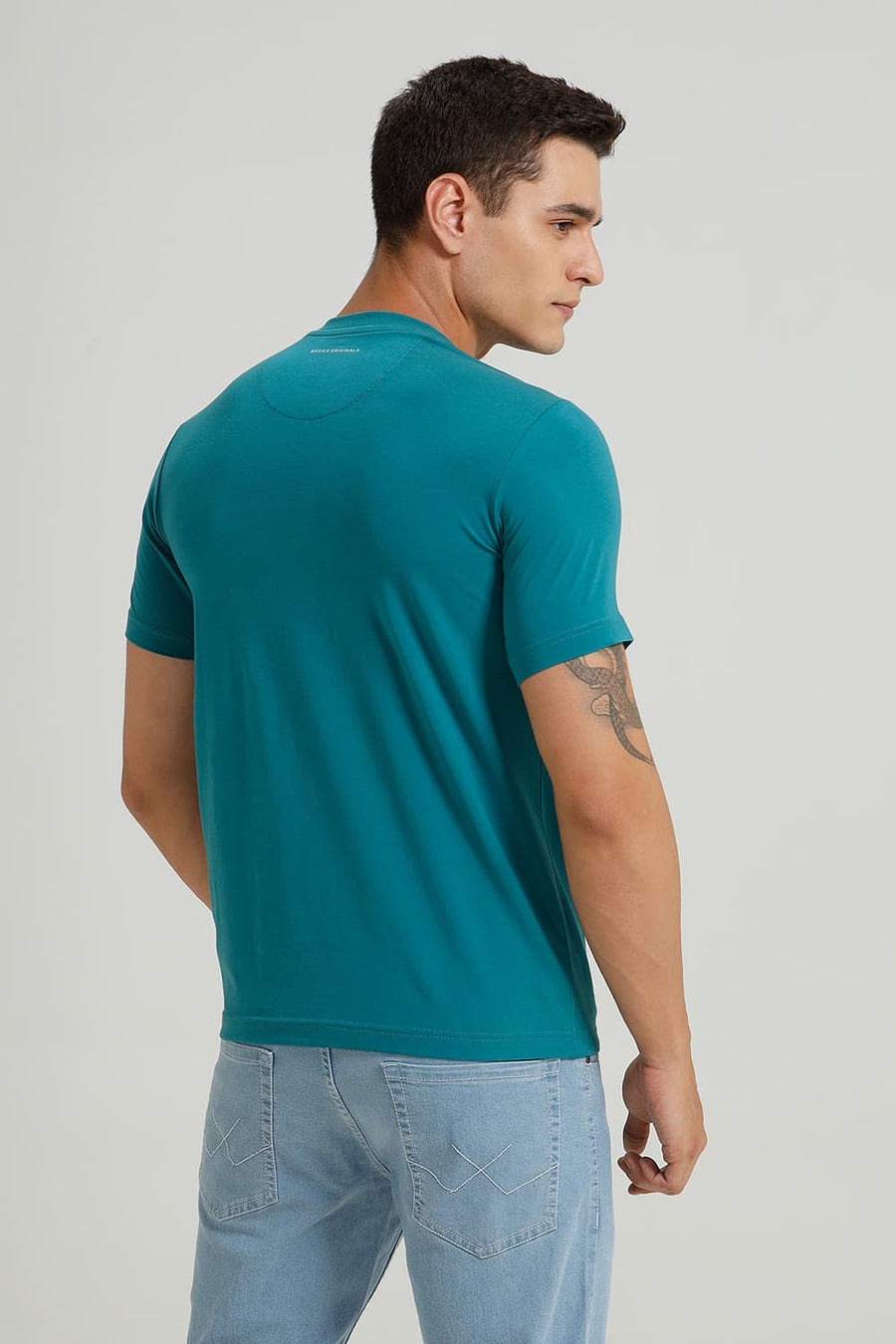 BASICS REGULAR FIT DEEP LAKE COTTON STRETCH CREW T-SHIRT