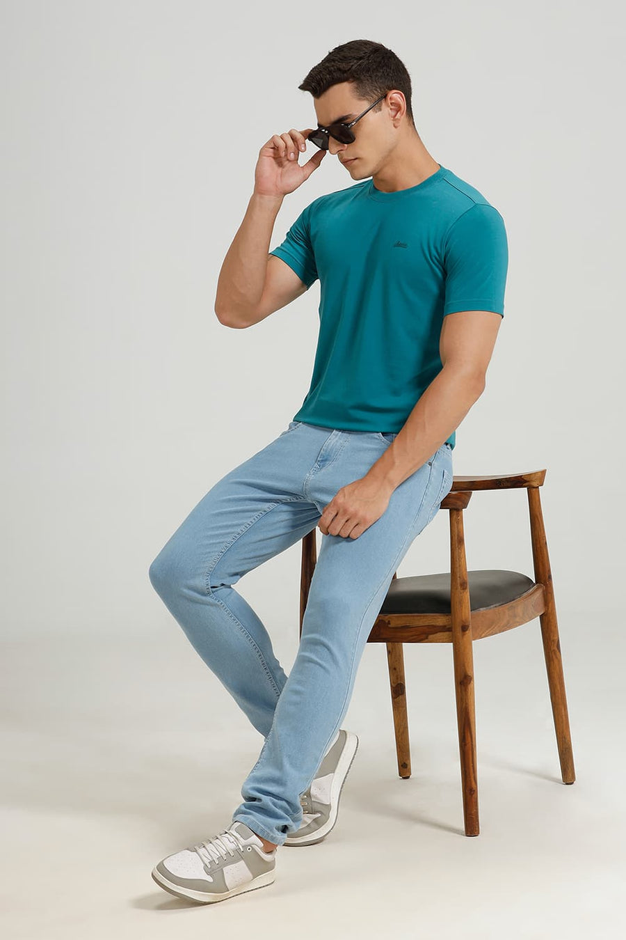 BASICS REGULAR FIT DEEP LAKE COTTON STRETCH CREW T-SHIRT