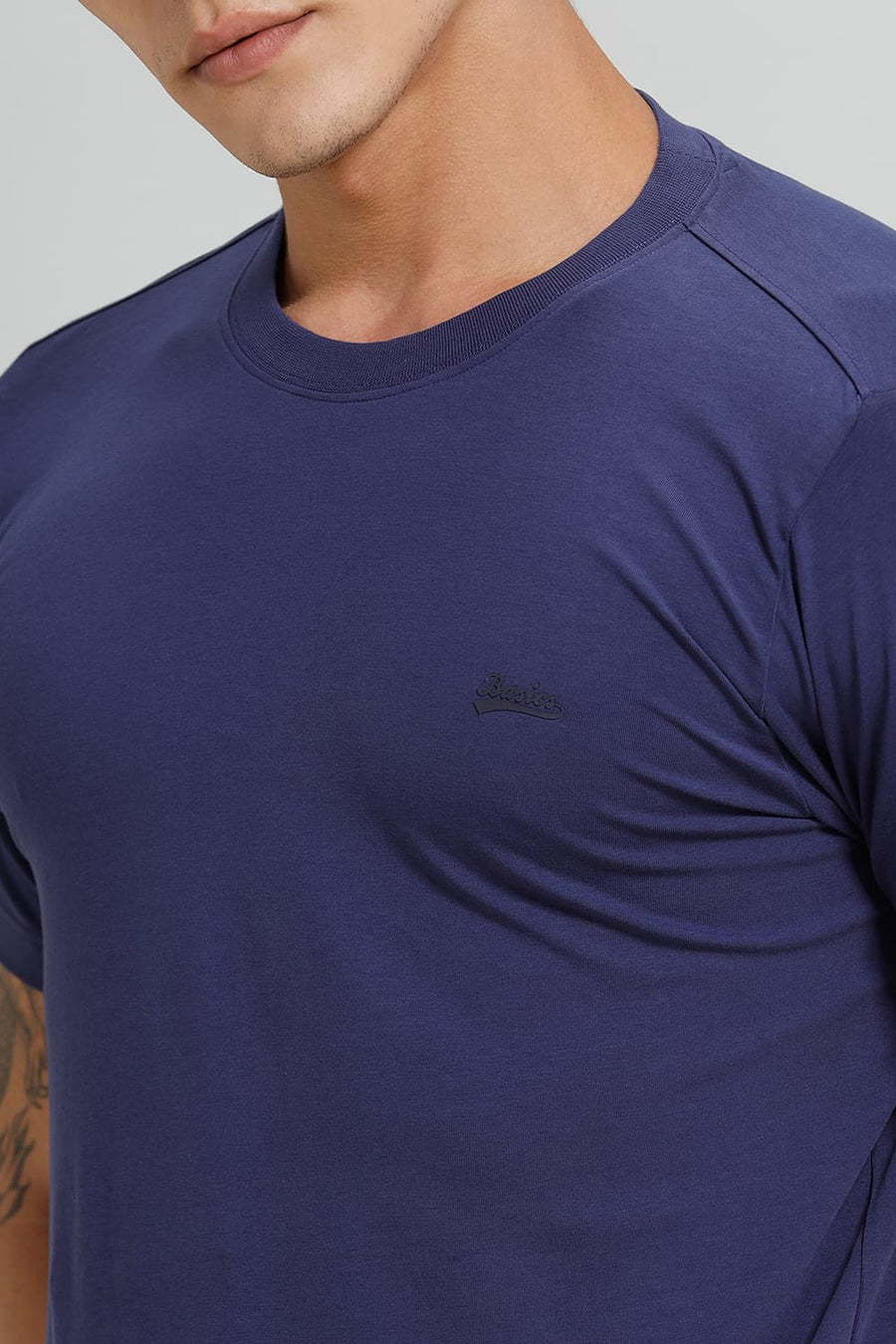 BASICS REGULAR FIT DEEP COBALT COTTON STRETCH CREW T-SHIRT