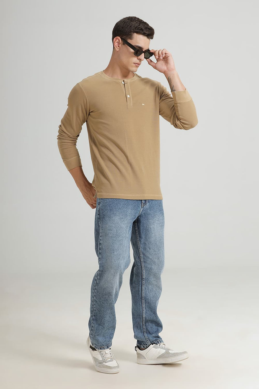 BASICS REGULAR FIT LARK COTTON POLYESTER HENLEY T-SHIRT
