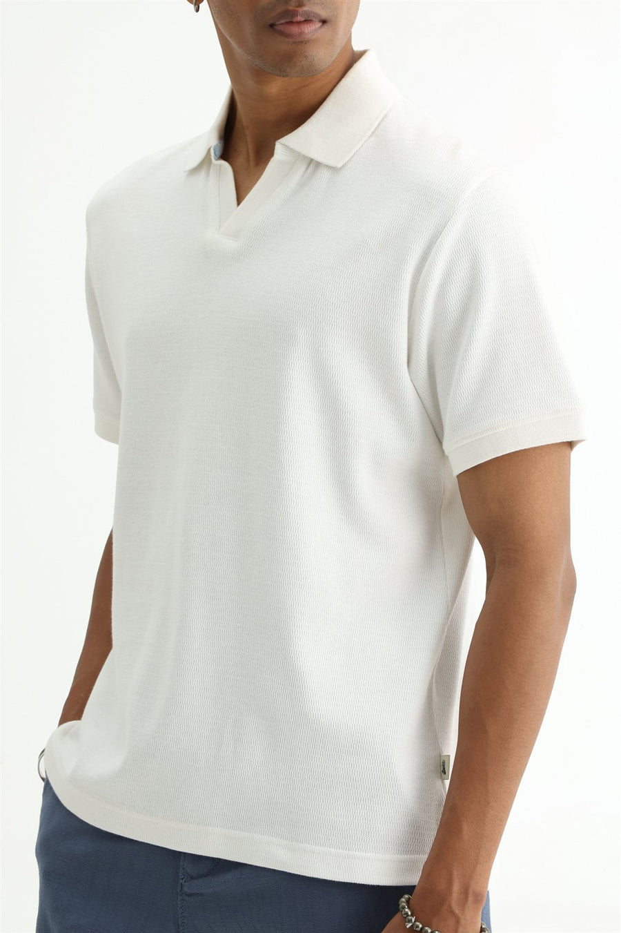 BASICS REGULAR FIT LUCENT WHITE COTTON JOHNNY POLO T-SHIRT