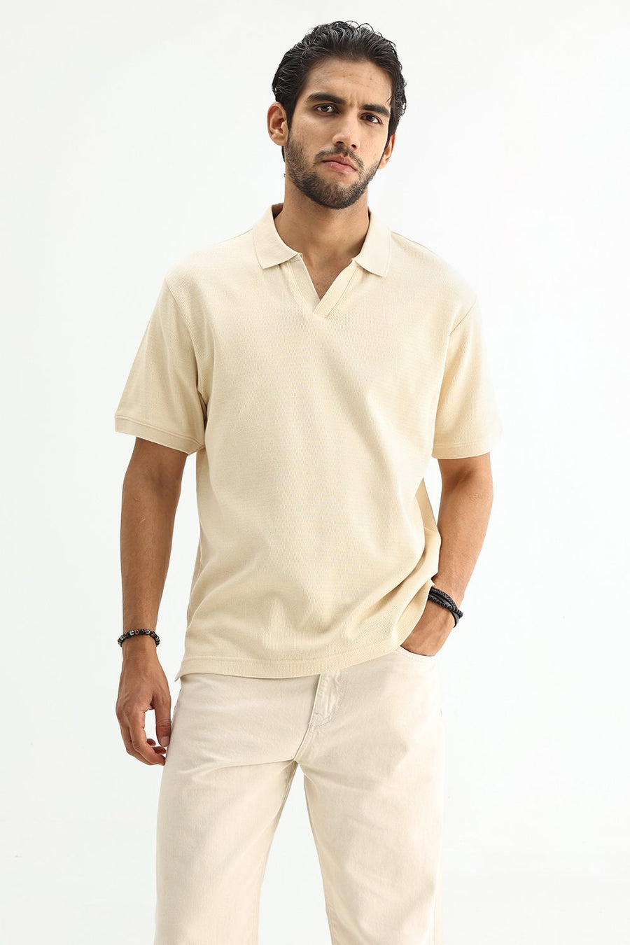 BASICS REGULAR FIT BLEACHED SAND COTTON JOHNNY POLO T-SHIRT