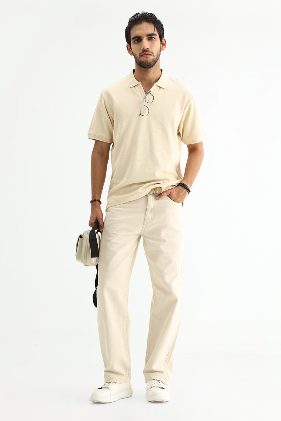 BASICS REGULAR FIT BLEACHED SAND COTTON JOHNNY POLO T-SHIRT