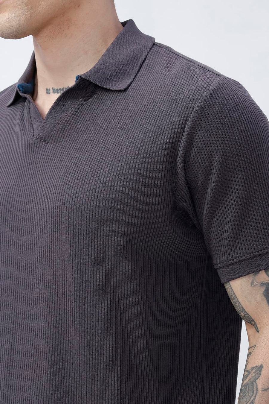 BASICS REGULAR FIT BLACK SEA COTTON JOHNNY POLO T-SHIRT