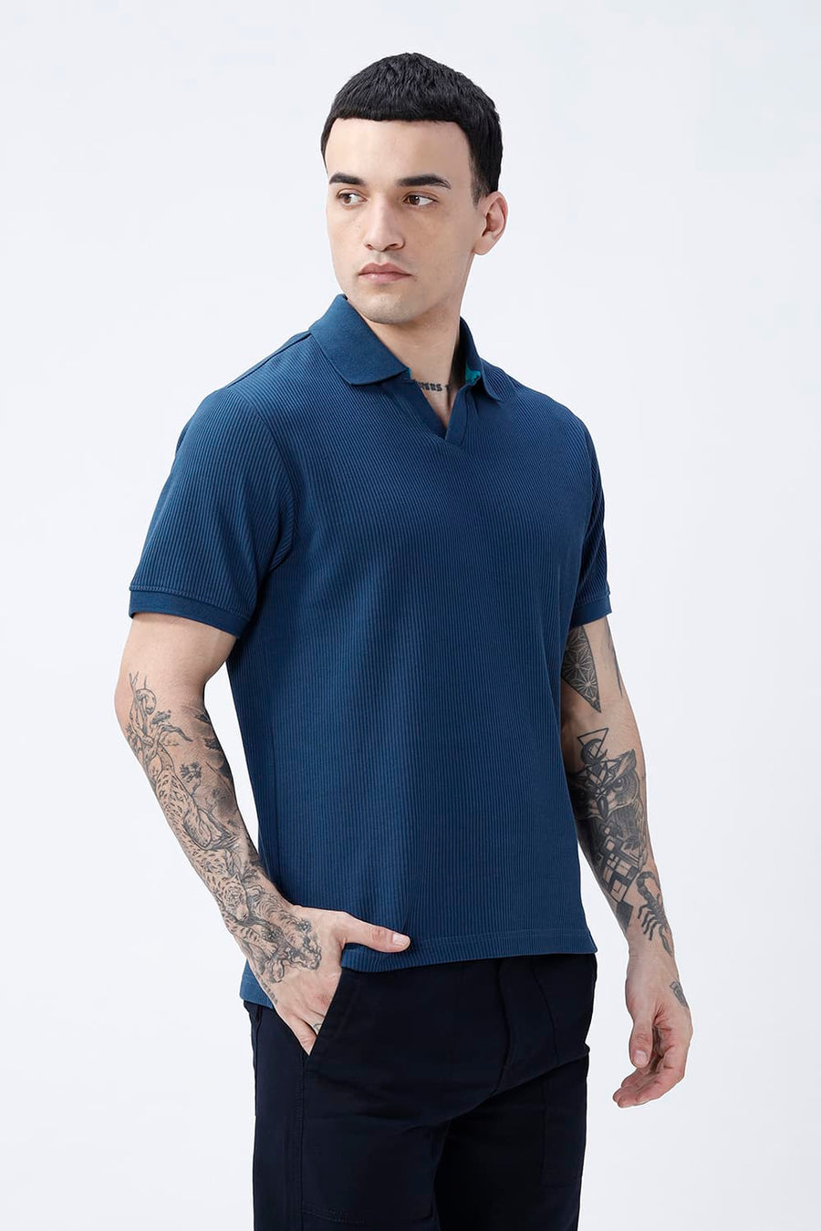 BASICS REGULAR FIT TITAN COTTON JOHNNY POLO T-SHIRT