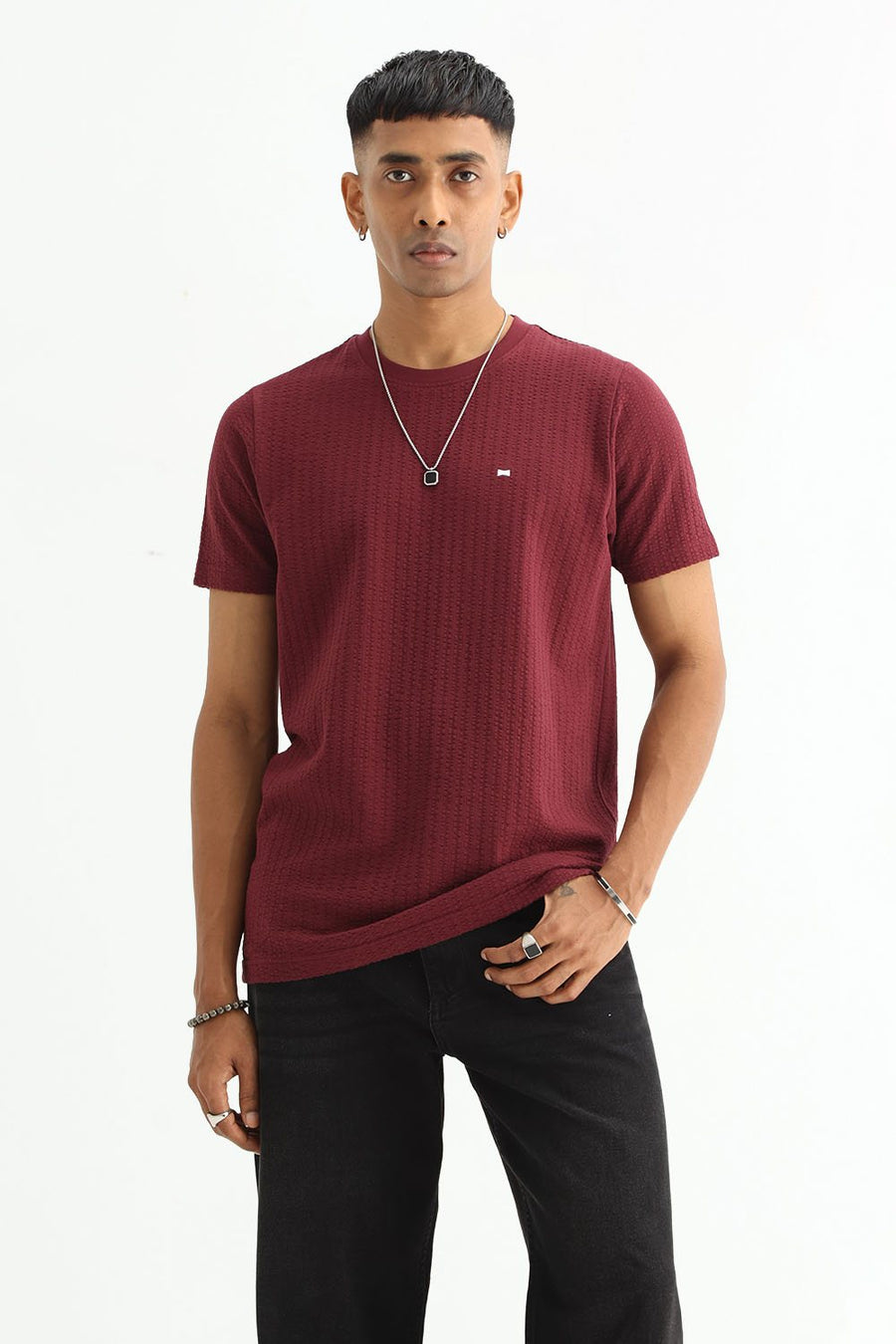 BASICS REGULAR FIT MAROON BANNER COTTON CREW T-SHIRT