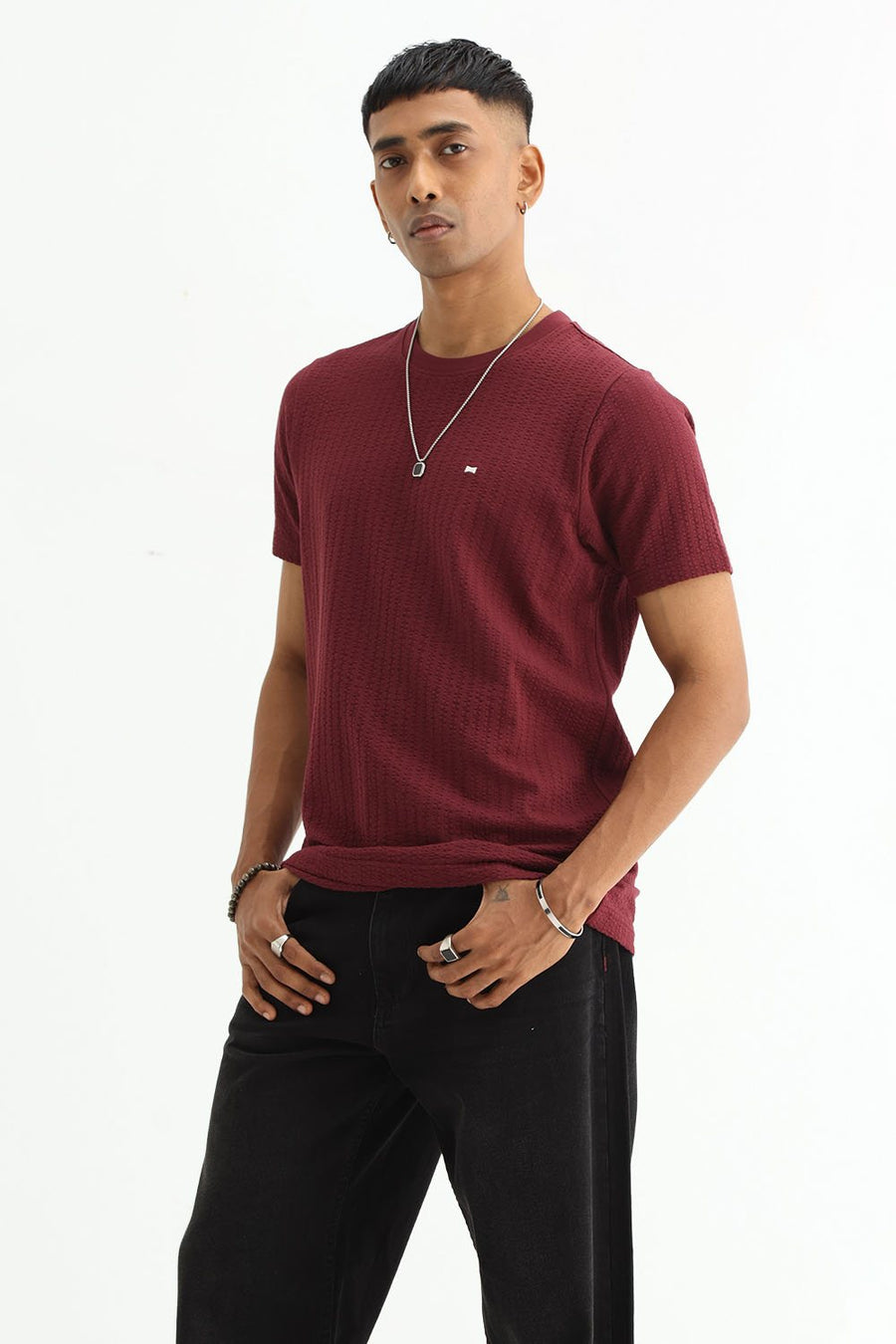 BASICS REGULAR FIT MAROON BANNER COTTON CREW T-SHIRT