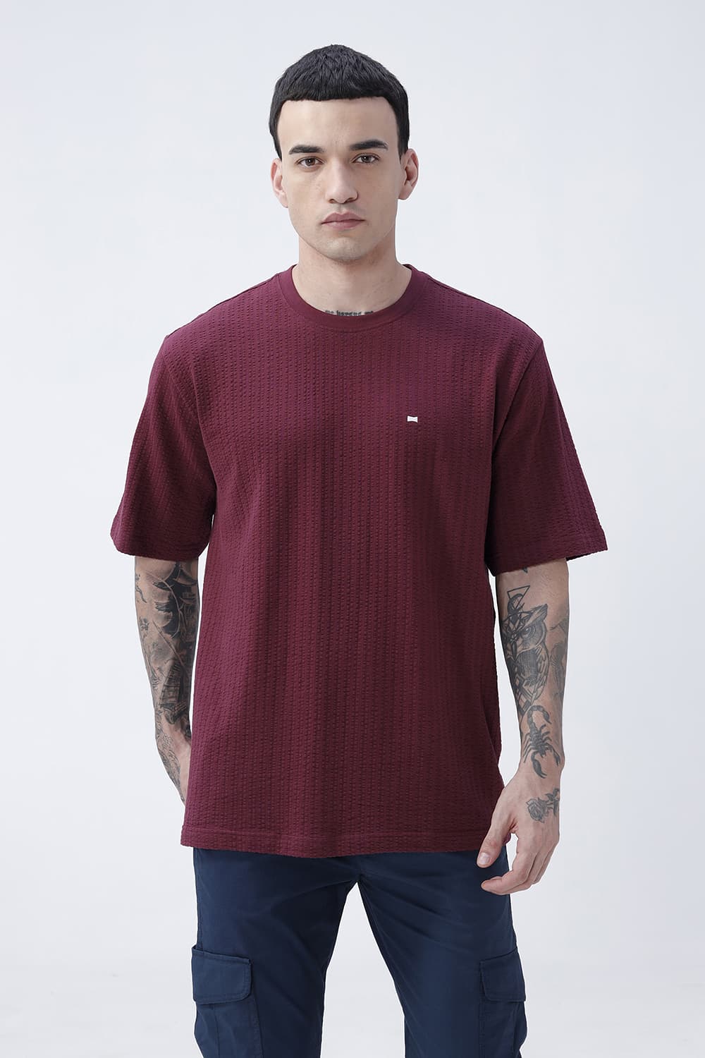 BASICS RELAXED FIT MAROON BANNER COTTON CREW T-SHIRT