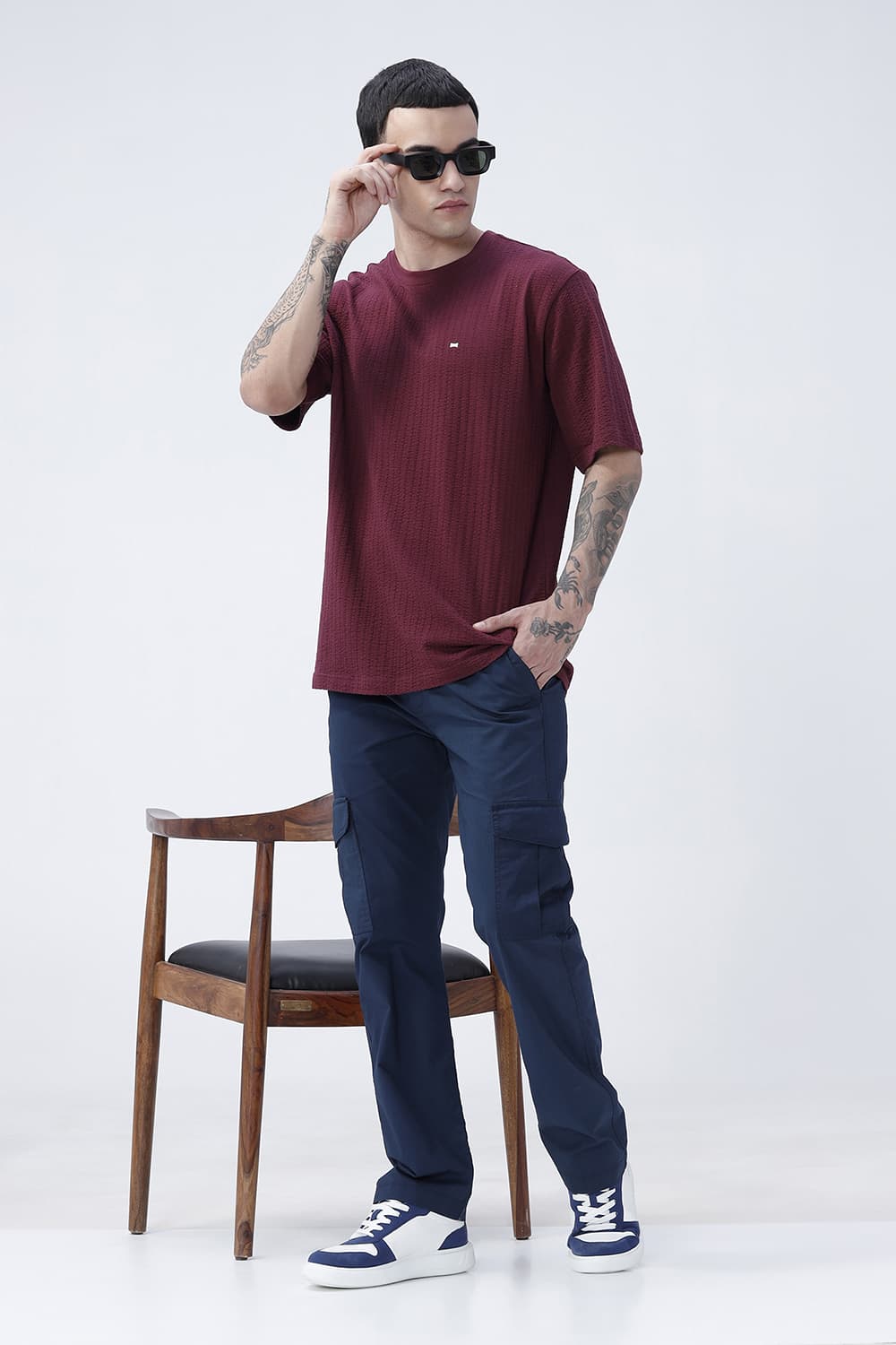 BASICS RELAXED FIT MAROON BANNER COTTON CREW T-SHIRT