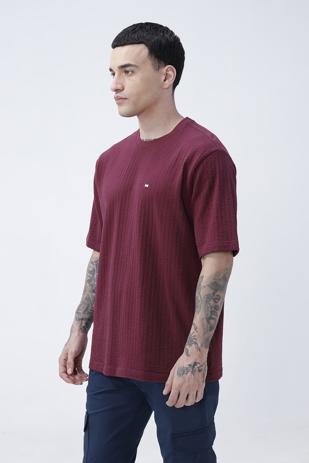 BASICS RELAXED FIT MAROON BANNER COTTON CREW T-SHIRT